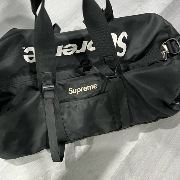 Supreme utility duffle bag - Picture 6 of 8